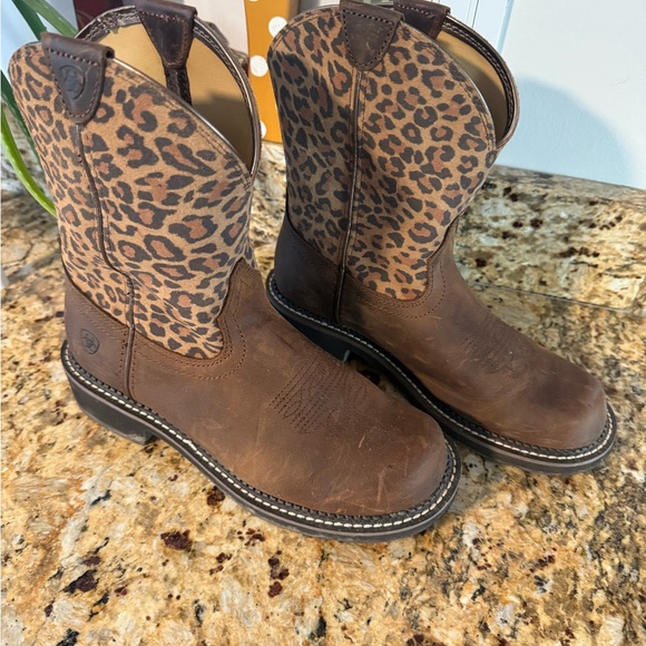 Ariat Brown Leopard Print Women's Boots - Picture 5 of 5